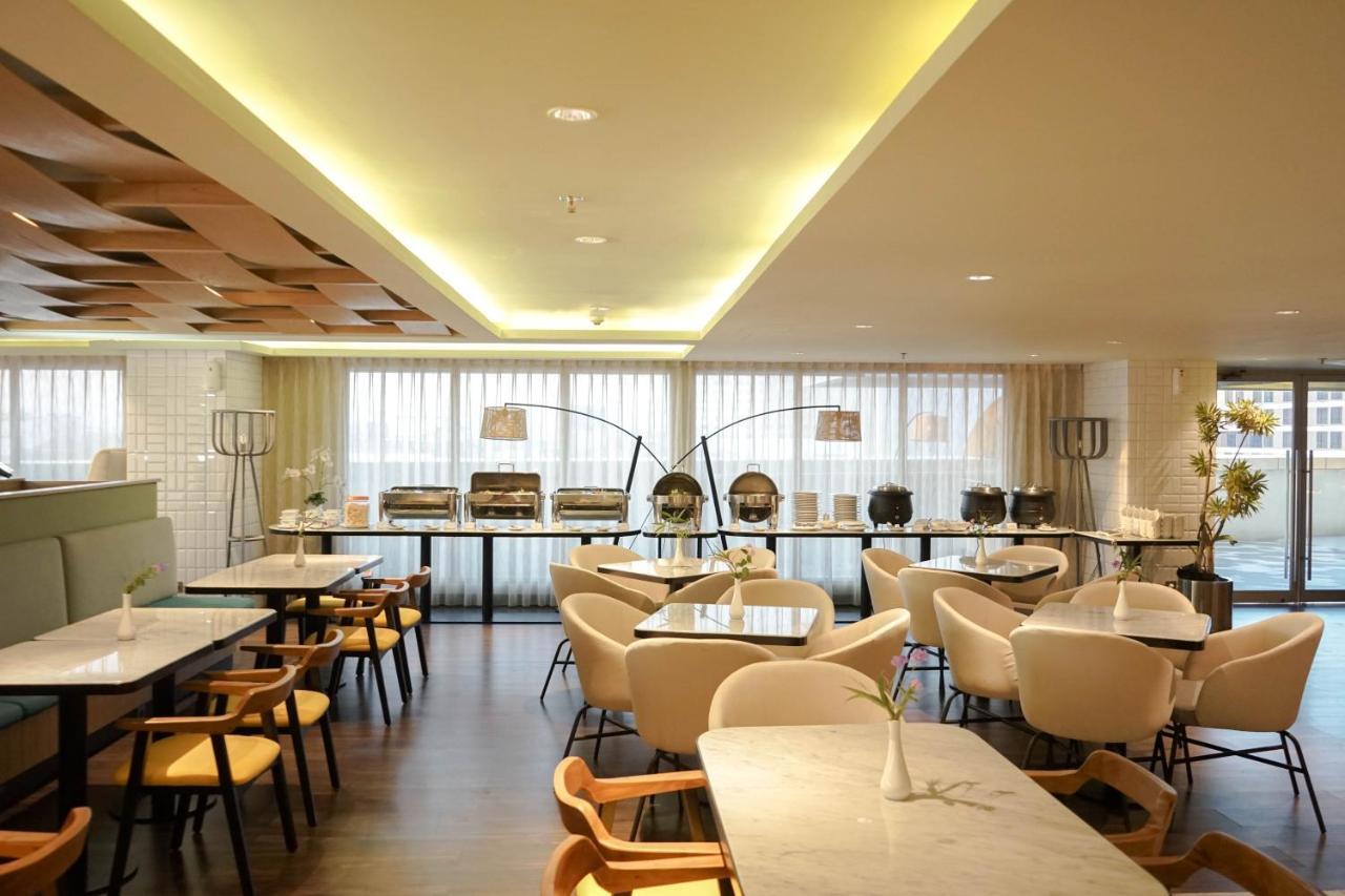 Louis Kienne Hotel Pemuda Semarang Ngoại thất bức ảnh