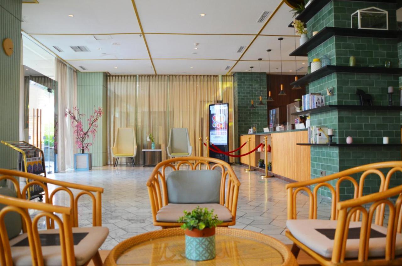 Louis Kienne Hotel Pemuda Semarang Ngoại thất bức ảnh