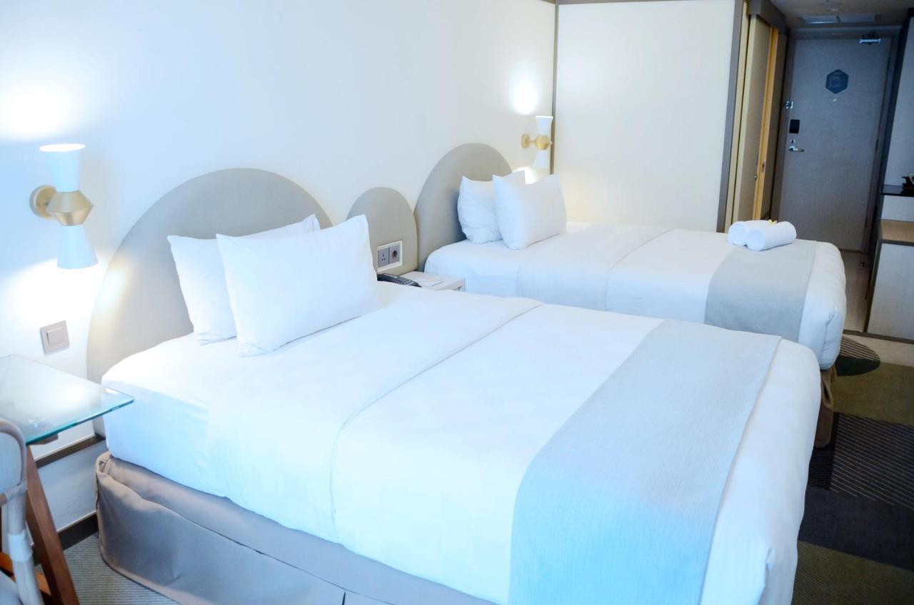 Louis Kienne Hotel Pemuda Semarang Ngoại thất bức ảnh