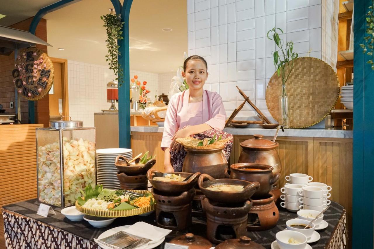 Louis Kienne Hotel Pemuda Semarang Ngoại thất bức ảnh
