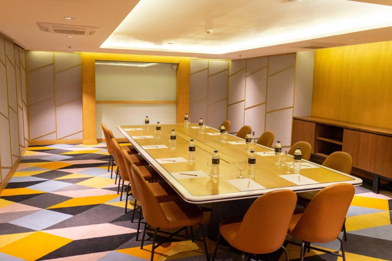 Louis Kienne Hotel Pemuda Semarang Ngoại thất bức ảnh