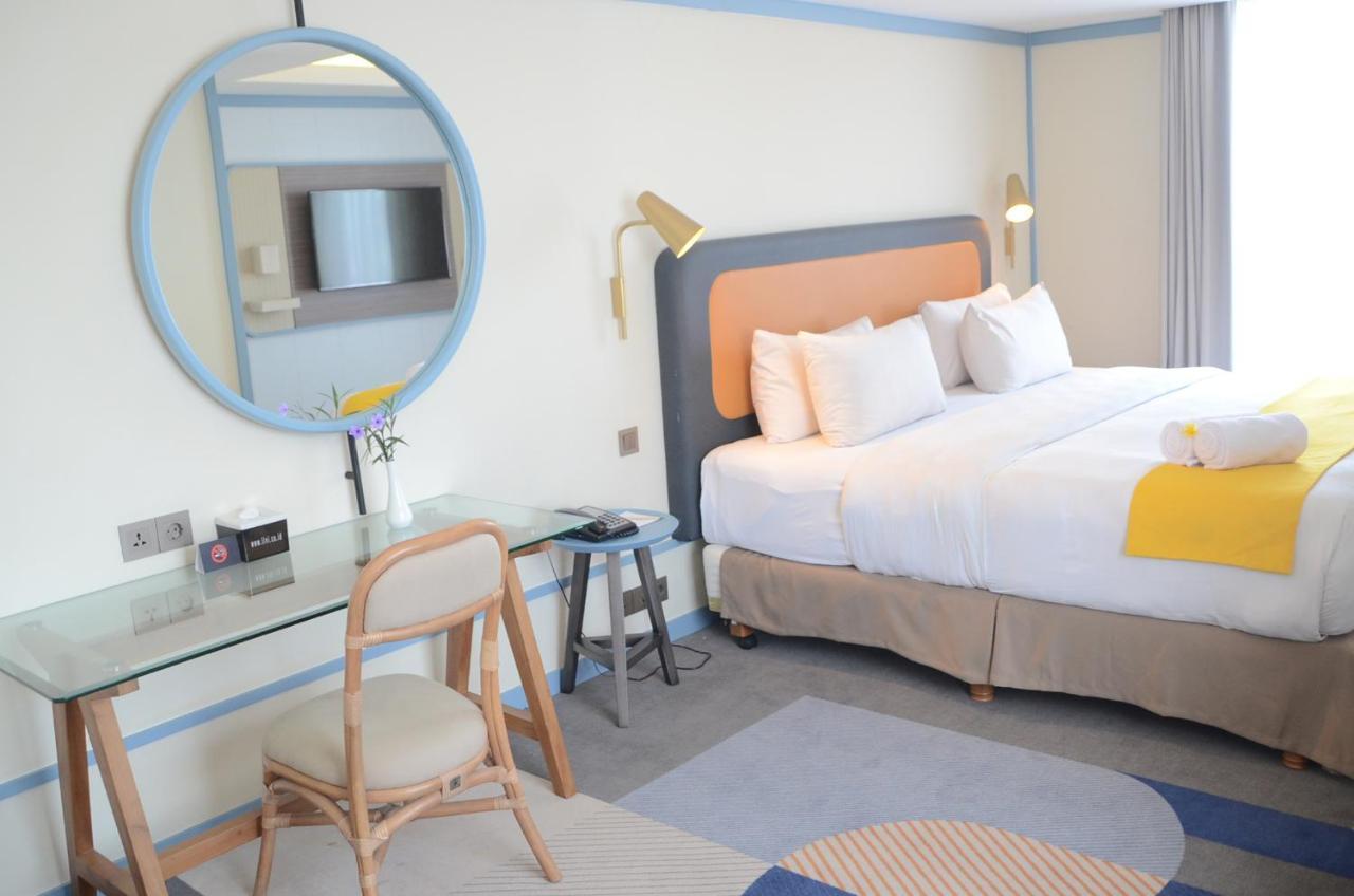 Louis Kienne Hotel Pemuda Semarang Ngoại thất bức ảnh