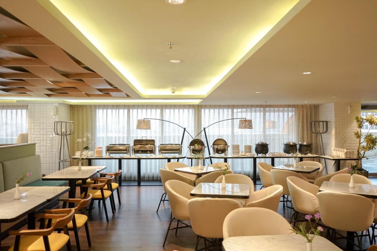 Louis Kienne Hotel Pemuda Semarang Ngoại thất bức ảnh